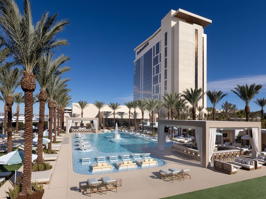 Outdoor pool, cabanas (surcharge), pool umbrellas