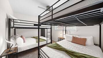 3 chambres, bureau, fer et planche à repasser, Wi-Fi gratuit