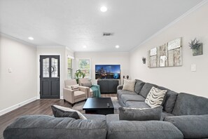 Smart TV, offices