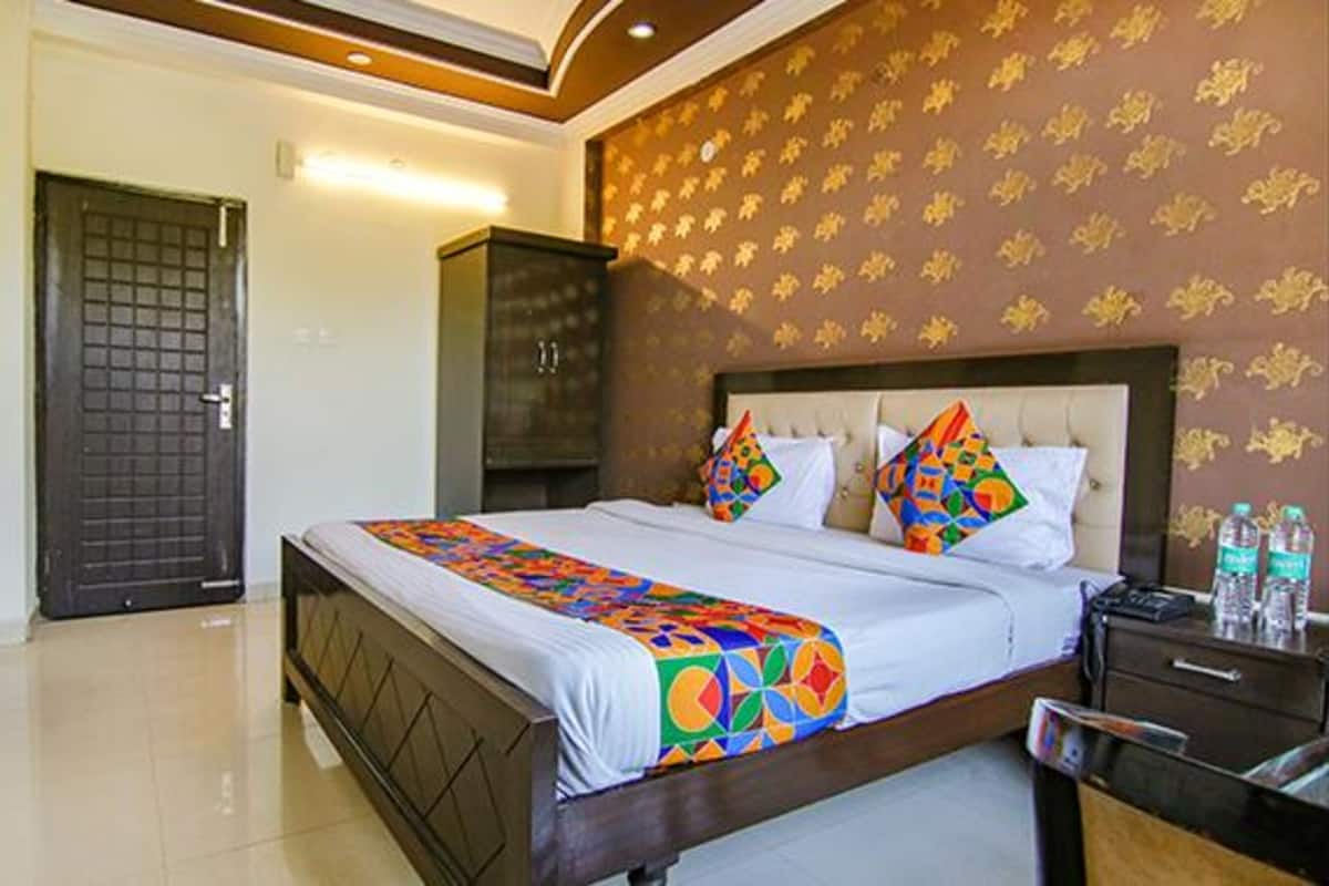 Habitación Deluxe | Sábanas de algodón egipcio, ropa de cama de alta calidad, caja fuerte