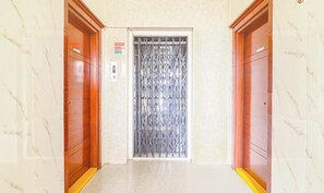 埃及棉床单、高档床上用品、客房内保险箱、免费 WiFi