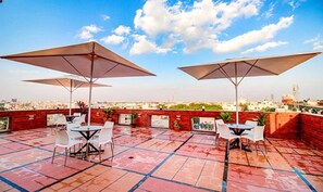 Restaurant - Fabhotel The Rs Suites (Bengaluru)