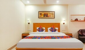 Premium Room | Egyptian cotton sheets, premium bedding, in-room safe, free WiFi - Fabhotel Space Styling Inn (Hyderabad)