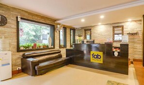 Reception - Fabhotel Space Styling Inn (Hyderabad)
