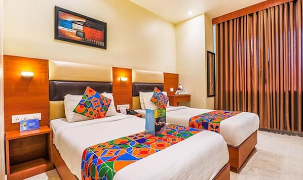 Deluxe Room | Egyptian cotton sheets, premium bedding, in-room safe, free WiFi