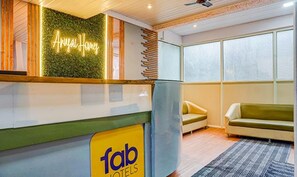 Reception - Fabhotel Aursai (Pune)