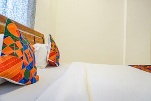 Egyptian cotton sheets, premium bedding, in-room safe, free WiFi - FabHotel Krishna Executive (Pune)