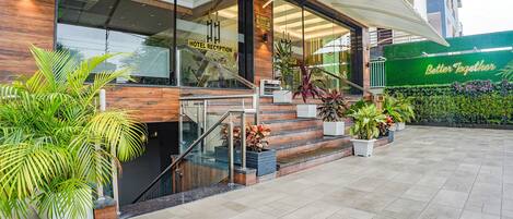 Entrée de l’hébergement