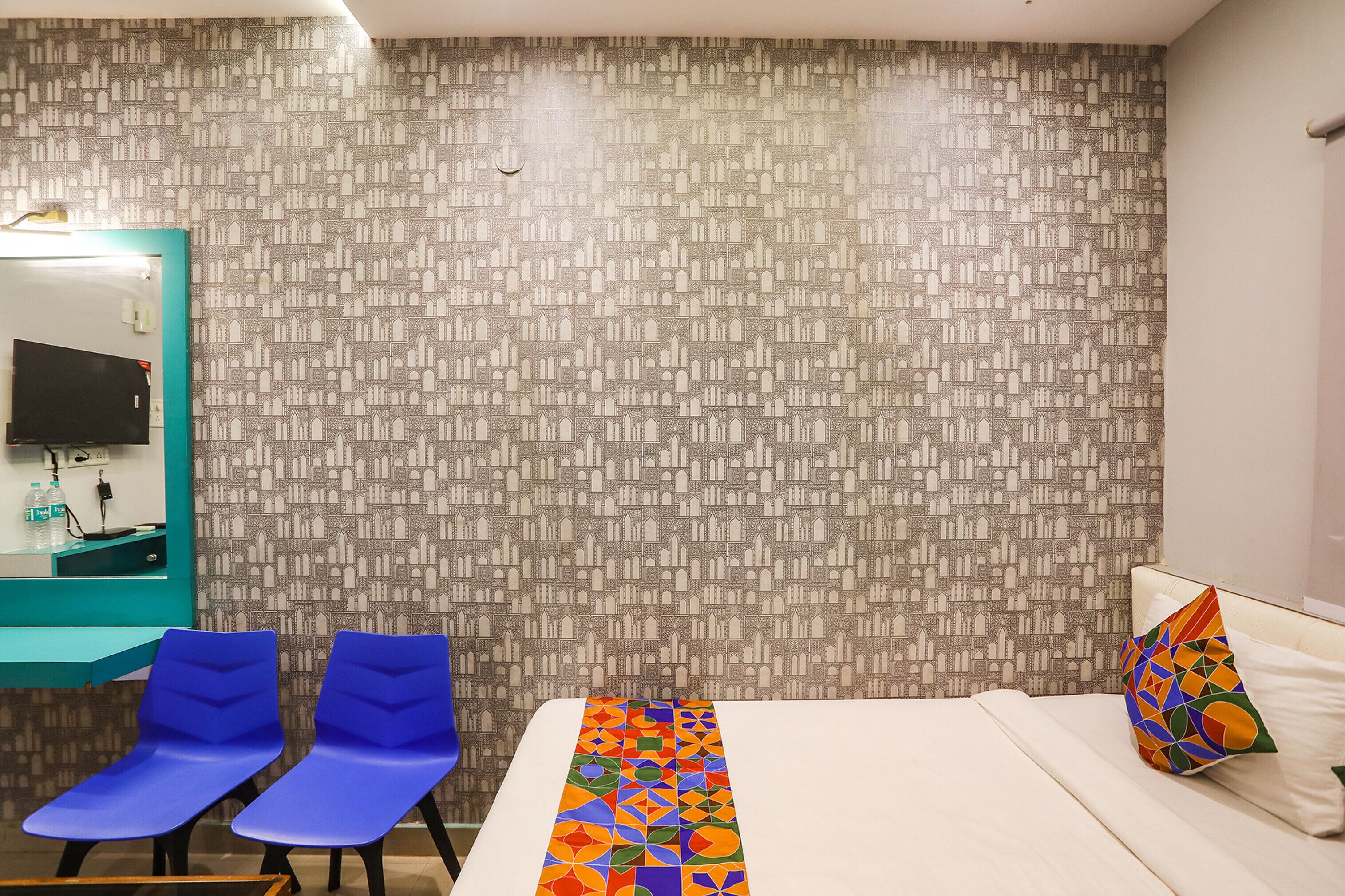 egyptian cotton sheets, premium bedding, in-room safe, free wifi