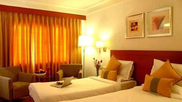 Executive Room | Egyptian cotton sheets, premium bedding, in-room safe, soundproofing