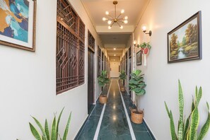 Lobby - FabHotel Haidri (Prayagraj)