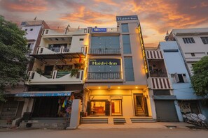 Exterior - FabHotel Haidri (Prayagraj)