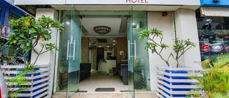 Entrée de l’hébergement