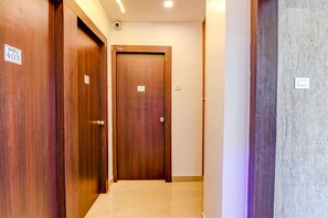 Lobby - FabHotel Heritage Ruby (Barasat)