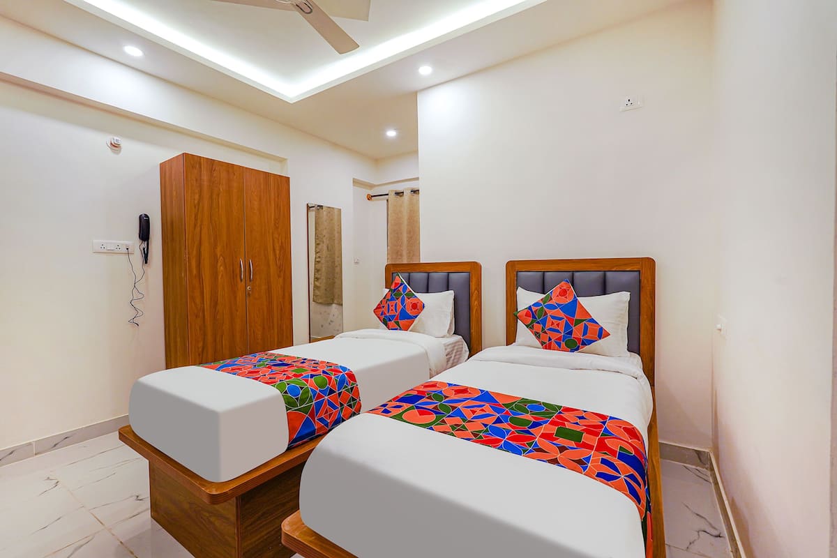 Egyptian cotton sheets, premium bedding, in-room safe, soundproofing