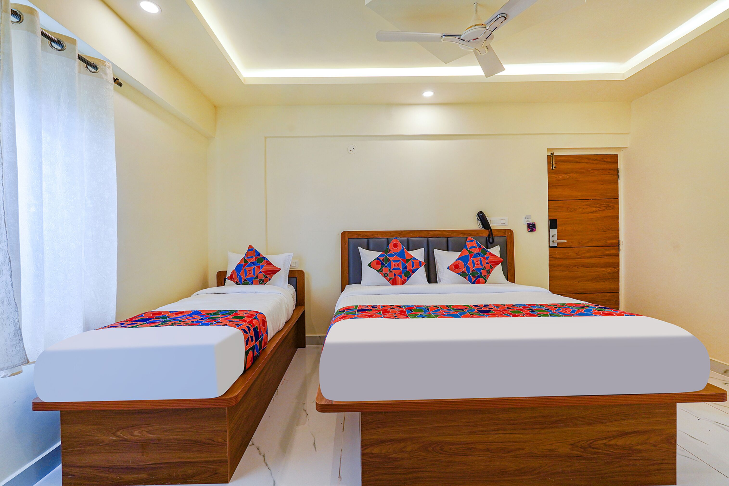 egyptian cotton sheets, premium bedding, in-room safe, soundproofing