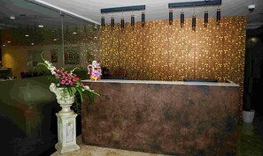 Reception - Fabhotel Prime Vdara (Vijayawada)