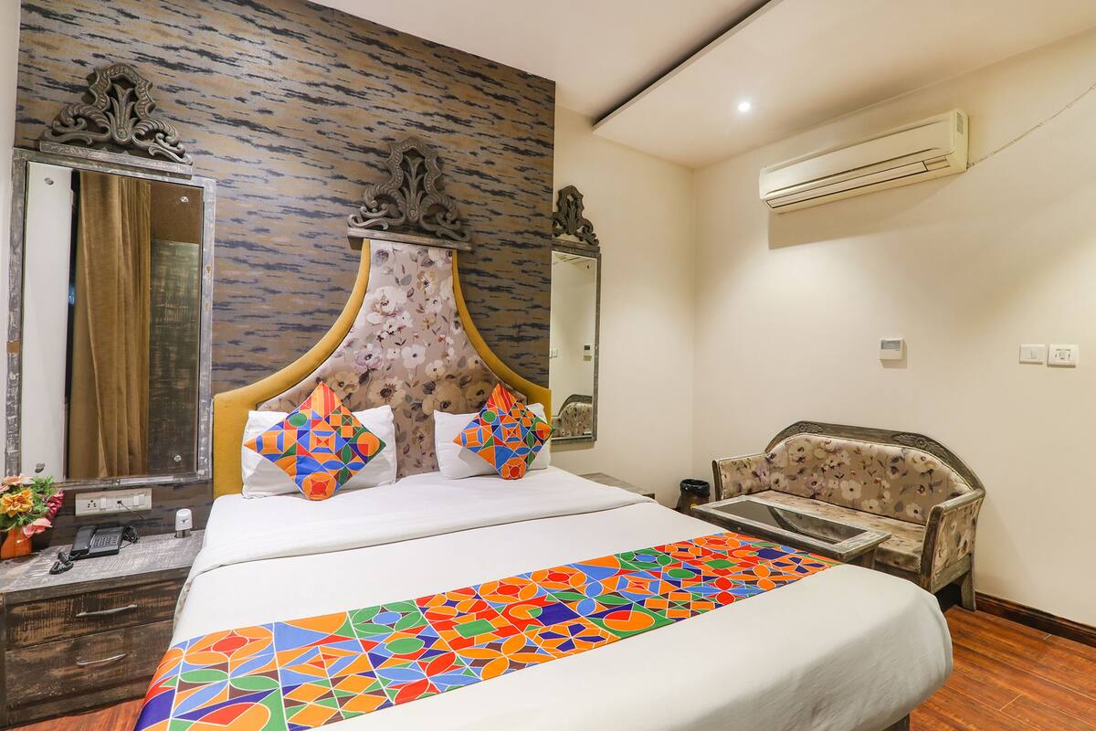 Premium Room | Egyptian cotton sheets, premium bedding, in-room safe, soundproofing