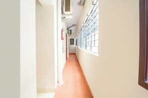 Lobby - Fabexpress Epic Residency (Chennai)