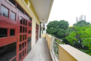 Balcony - Fabhotel Sapphire Comfort (Bidhannagar)