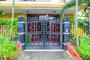 Entrada de la propiedad