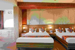 Family Room | Egyptian cotton sheets, premium bedding, in-room safe, soundproofing - Fabhotel Vijay Palace (Dharamshala)