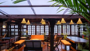Khu phòng khách
