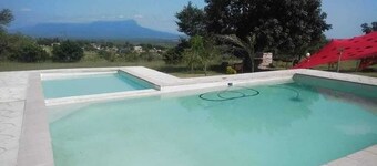 Khutsong Lodge
