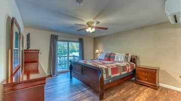 3 Schlafzimmer, Bügeleisen/Bügelbrett, WLAN, Bettwäsche