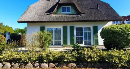 Reethaus Katharina am Küstenwald - ca. 5 min zum Strandabgang