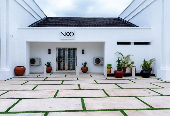 Front of property - No. 8 Boutique Hotel (Ilorin)