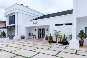 Front of property - No. 8 Boutique Hotel (Ilorin)