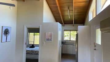 1 habitación, wifi y ropa de cama