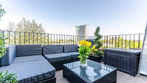 Unclassified image, 2 of 19, button - Stunning 2-bed Apartment in London (London)