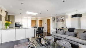Unclassified image, 4 of 19, button - Stunning 2-bed Apartment in London (London)