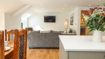 Fridge, dishwasher, electric kettle, toaster