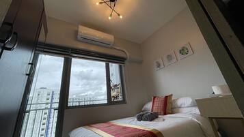 1 bedroom, free WiFi, bed sheets
