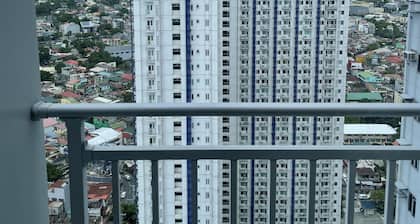 Grass Residences Aesthetic, Inexpensive Staycation