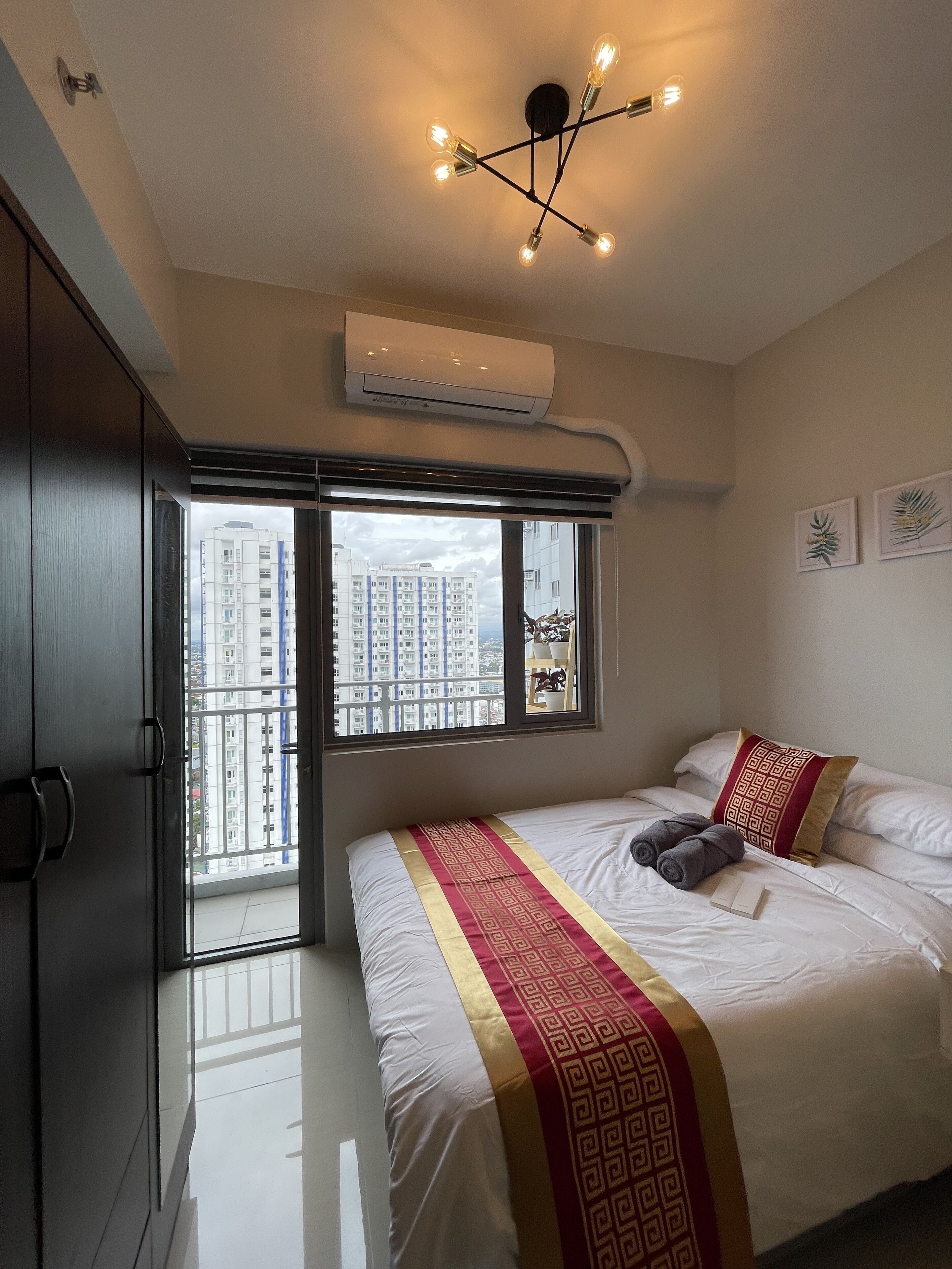 1 bedroom, free WiFi, bed sheets