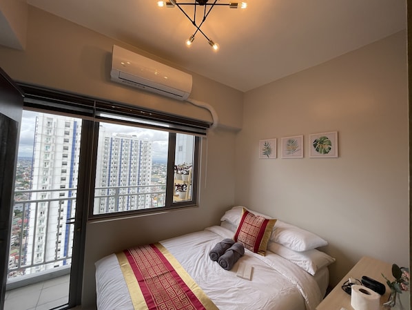 1 bedroom, free WiFi, bed sheets