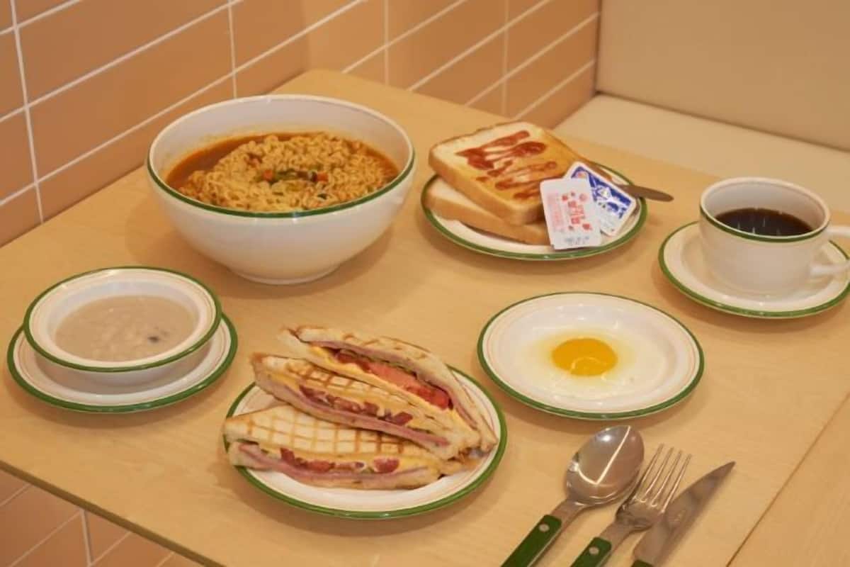 Petit déjeuner en libre-service compris tous les jours
