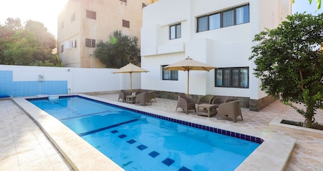 Pool. Prime Inn 10th of Ramadan