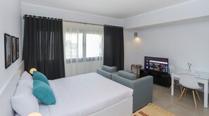Standard Studio, 2 Single Beds
