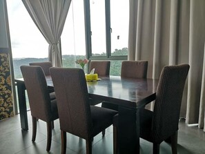 Dining - PARIS by Cities Homes (high floor/ Bigger unit) (Petaling Jaya)