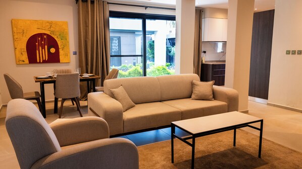 43-inch plasma TV with digital channels