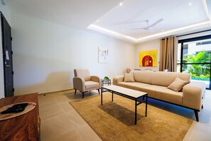 Exclusive Apartment | Living area