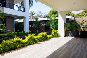 Deluxe Apartment | Terrace/patio