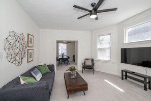 House, Multiple Beds, Kitchen, Garden View | Living area | TV - Delta View Retreat Suites (Cincinnati)