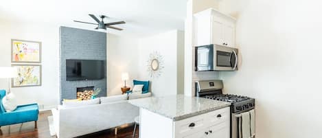 House, Multiple Beds, Kitchen, Garden View | Private kitchen