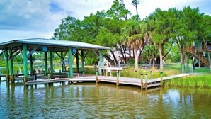 Property grounds - Tagged Out Canal Front, Dock 3 bedroom 2 bath (St. George Island)